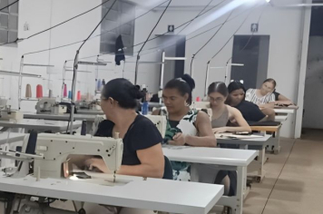 Capacitação Profissional: Auriflama Investe na Qualificação para o Setor Têxtil.